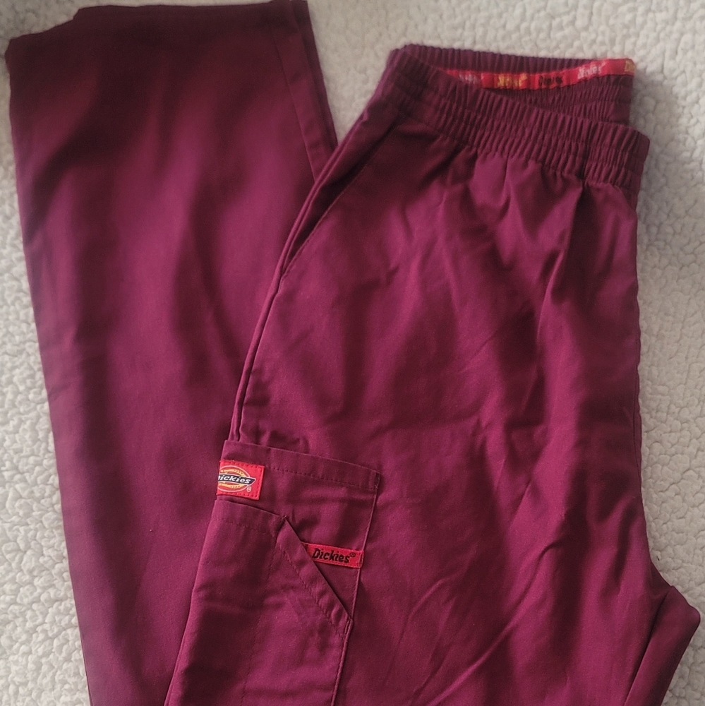 NWOT Womens dickies scrub pants